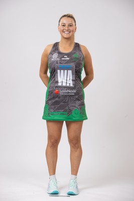 230225 - Cardiff Dragons Squad Portraits - Bethan Dyke