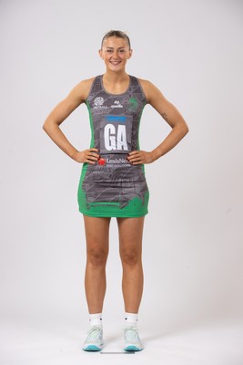 230225 - Cardiff Dragons Squad Portraits - Phillipa Yarranton