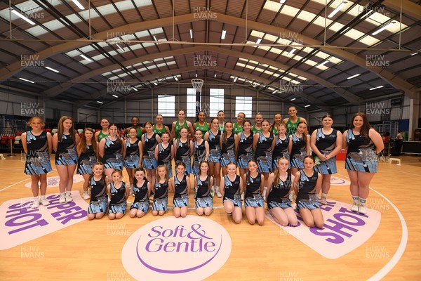 210525 - Cardiff Dragons v Birmingham Panthers - Netball Super League - Team picture at full time