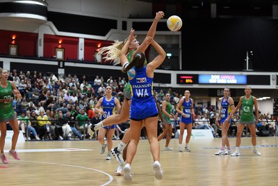 080624 - Cardiff Dragons v Leeds Rhinos - Vitality Netball Super League - Leah Middleton of Cardiff Dragons