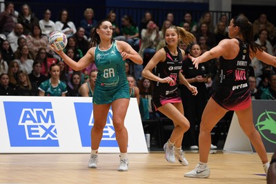 060326 - Cardiff Dragons v London Pulse - Netball Super League - 