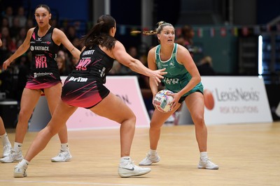 060326 - Cardiff Dragons v London Pulse - Netball Super League - 