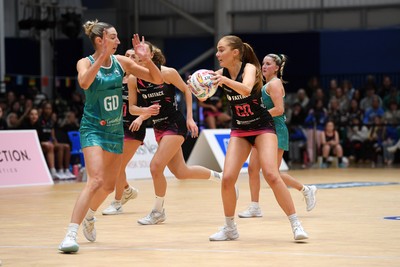 060326 - Cardiff Dragons v London Pulse - Netball Super League - 