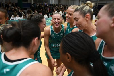 060326 - Cardiff Dragons v London Pulse - Netball Super League - 