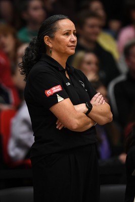 060326 - Cardiff Dragons v London Pulse - Netball Super League - 