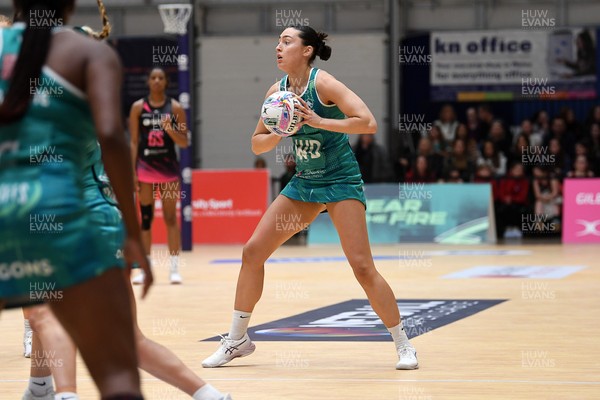 060326 - Cardiff Dragons v London Pulse - Netball Super League - 
