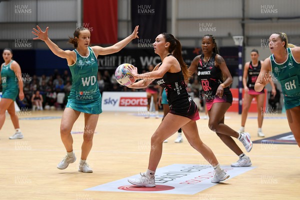 060326 - Cardiff Dragons v London Pulse - Netball Super League - 