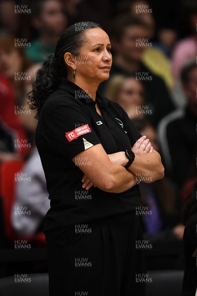 060326 - Cardiff Dragons v London Pulse - Netball Super League - 