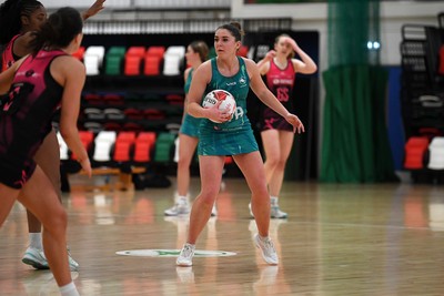 070326 - Cardiff Dragons v London Pulse - Netball Super League - 