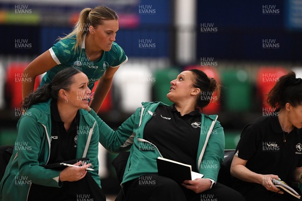 070326 - Cardiff Dragons v London Pulse - Netball Super League - 