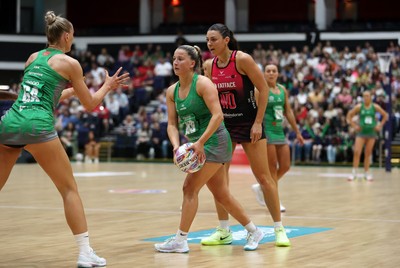 140625 - Cardiff Dragons v London Pulse - Netball Super League - Bethan Dyke of Cardiff Dragons