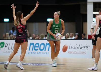 140625 - Cardiff Dragons v London Pulse - Netball Super League - Phillipa Yarranton of Cardiff Dragons