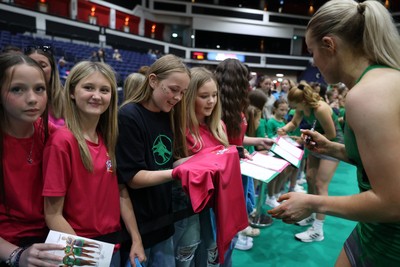 140625 - Cardiff Dragons v London Pulse - Netball Super League - Fans