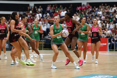 140625 - Cardiff Dragons v London Pulse - Netball Super League - Phillipa Yarranton of Cardiff Dragons