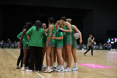 140625 - Cardiff Dragons v London Pulse - Netball Super League - Team huddle