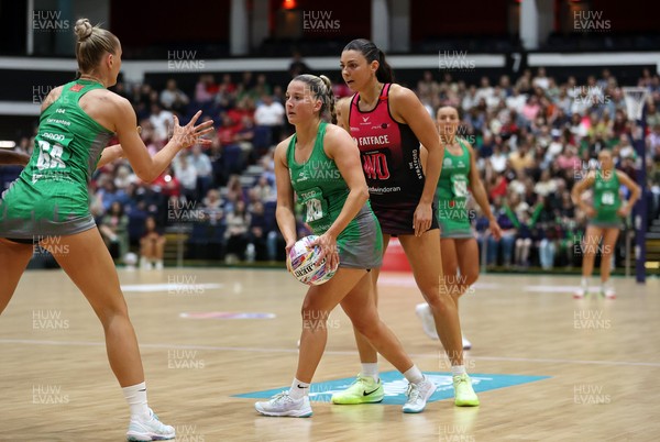 140625 - Cardiff Dragons v London Pulse - Netball Super League - Bethan Dyke of Cardiff Dragons