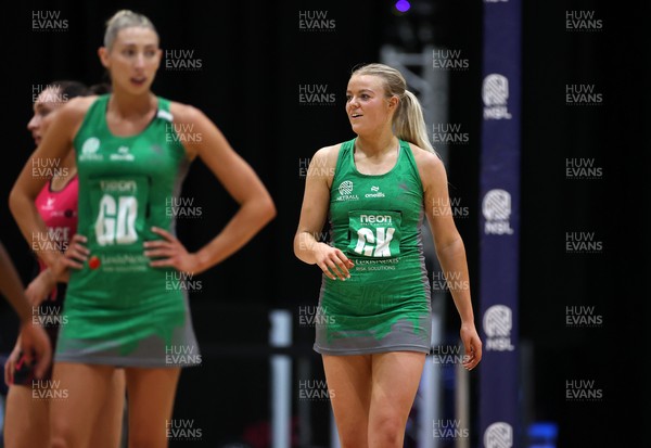 140625 - Cardiff Dragons v London Pulse - Netball Super League - Alex Johnson of Cardiff Dragons