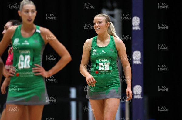 140625 - Cardiff Dragons v London Pulse - Netball Super League - Alex Johnson of Cardiff Dragons