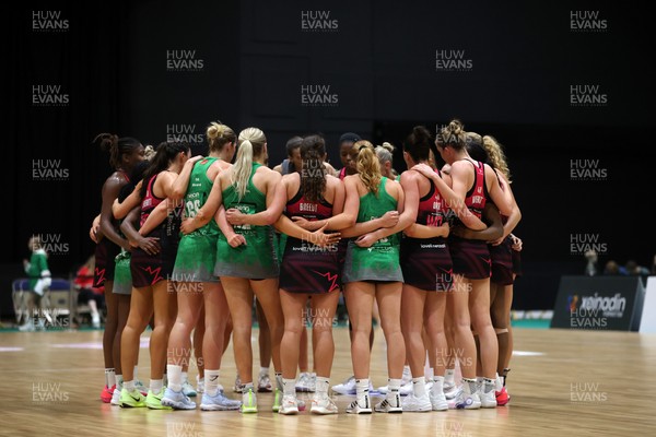 140625 - Cardiff Dragons v London Pulse - Netball Super League - Teams huddle