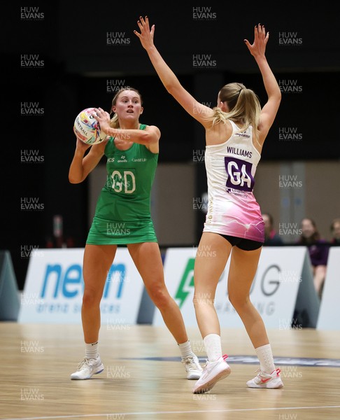 240525 - Cardiff Dragons v Loughborough Lightning - NxtGen - Ellie Blackwell of Cardiff Dragons