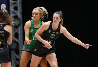 050425 - Cardiff Dragons v Manchester Thunder - Netball Super League - Alex Johnson of Cardiff Dragons