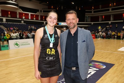 050425 - Cardiff Dragons v Manchester Thunder - Netball Super League - 