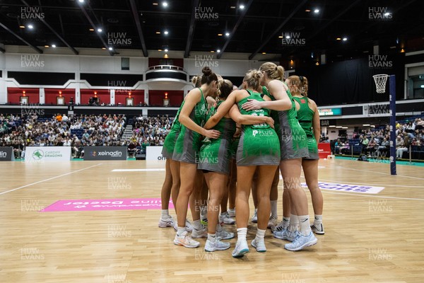 050425 - Cardiff Dragons v Manchester Thunder - Netball Super League - Team huddle