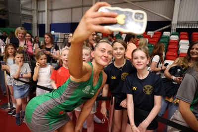 160525 - Cardiff Dragons v Nottingham Forest - Netball Super League - Phillipa Yarranton of Cardiff Dragons