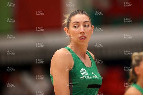 160525 - Cardiff Dragons v Nottingham Forest - Netball Super League - Jacqui Newton of Cardiff Dragons