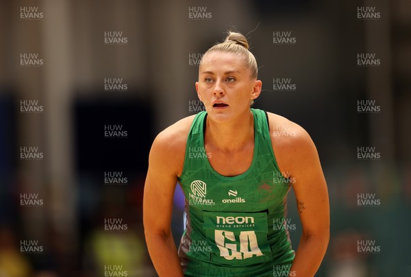 160525 - Cardiff Dragons v Nottingham Forest - Netball Super League - Phillipa Yarranton of Cardiff Dragons