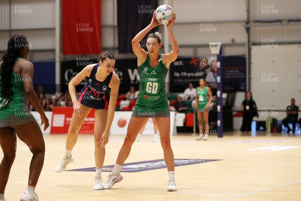 160525 - Cardiff Dragons v Nottingham Forest - Netball Super League - Jacqui Newton of Cardiff Dragons