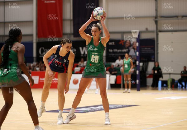 160525 - Cardiff Dragons v Nottingham Forest - Netball Super League - Jacqui Newton of Cardiff Dragons