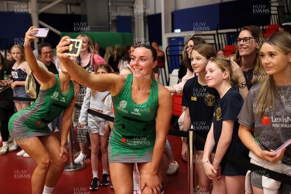 160525 - Cardiff Dragons v Nottingham Forest - Netball Super League - Elle McDonald of Cardiff Dragons