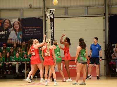 260424 - Cardiff Dragons v Strathclyde Sirens - Vitality Netball Super League - Towera Vinkhumbo of Strathclyde Sirens