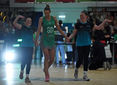 260424 - Cardiff Dragons v Strathclyde Sirens - Vitality Netball Super League - 