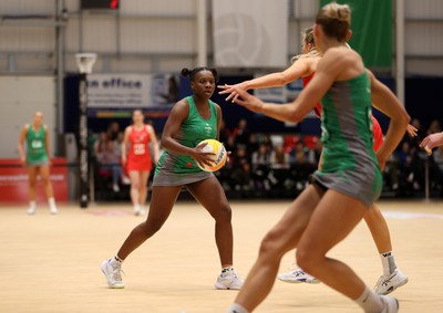 260424 - Cardiff Dragons v Strathclyde Sirens - Vitality Netball Super League - 