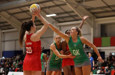 260424 - Cardiff Dragons v Strathclyde Sirens - Vitality Netball Super League - 