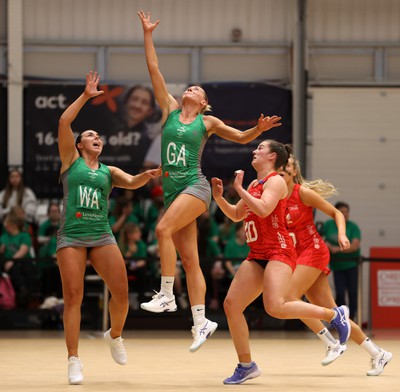 260424 - Cardiff Dragons v Strathclyde Sirens - Vitality Netball Super League - 