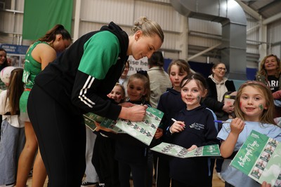 260424 - Cardiff Dragons v Strathclyde Sirens - Vitality Netball Super League - 