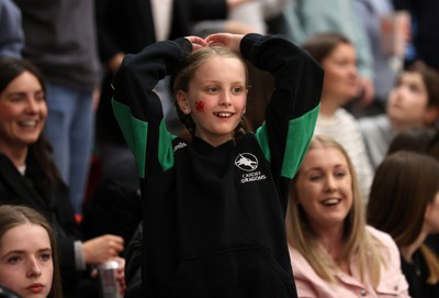 260424 - Cardiff Dragons v Strathclyde Sirens - Vitality Netball Super League - 