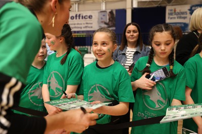 190424 - Cardiff Dragons v Surrey Storms - Vitality Netball Super League - Fans