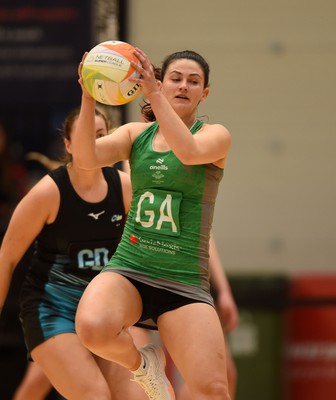 190424 - Cardiff Dragons v Surrey Storm - Vitality Netball SuperLeague - Laura Rudland of Cardiff Dragons