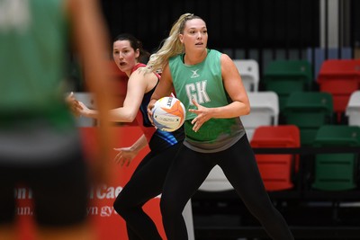 220225 - Cardiff Dragons v Birmingham Panthers - Netball Super League - Leah Middleton of Cardiff Dragons