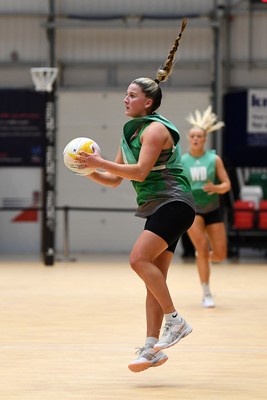 220225 - Cardiff Dragons v Birmingham Panthers - Netball Super League - Bethan Dyke of Cardiff Dragons