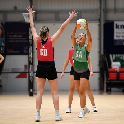 220225 - Cardiff Dragons v Birmingham Panthers - Netball Super League - Phillipa Yarranton of Cardiff Dragons