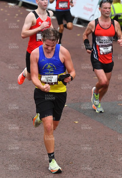 011023 - Principality Cardiff Half Marathon - 