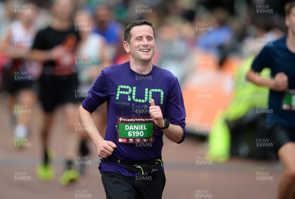 011023 - Principality Cardiff Half Marathon - 