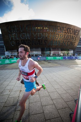 061019 - Cardiff Half Marathon 2019 - The race leaders make their way through Cardiff Bay, Roald Dahl Plas and past the Wales Millennium Centre at the halfway point of the race