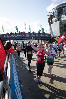 061019 - Cardiff Half Marathon 2019 - Runners make their way through Cardiff Bay, Roald Dahl Plas and past the Wales Millennium Centre at the halfway point of the race