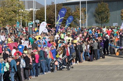 061019 - Cardiff Half Marathon 2019 - Runners make their way through Cardiff Bay, Roald Dahl Plas and past the Wales Millennium Centre at the halfway point of the race